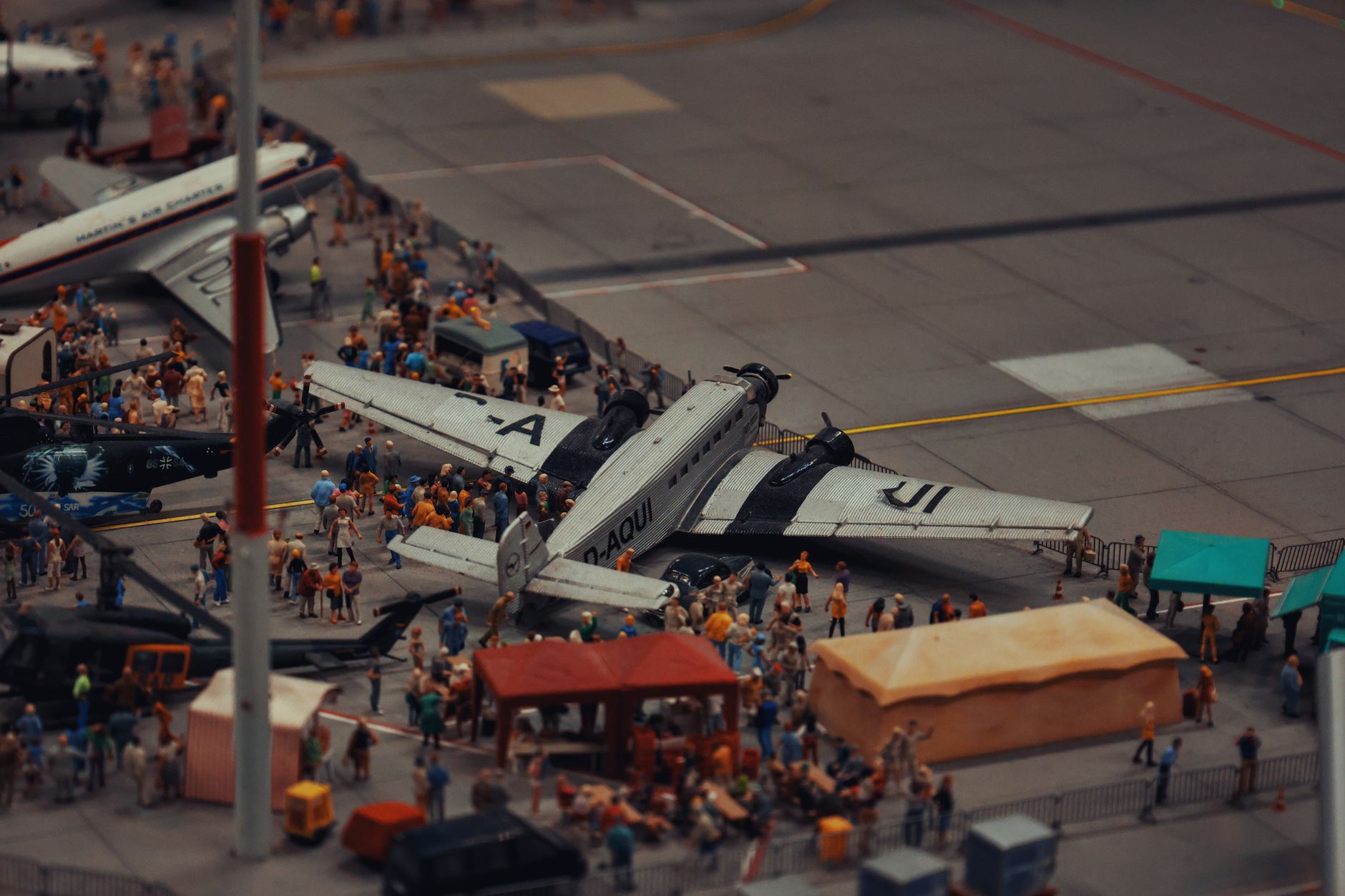 Avia B-534 IV. séria – Plastikové stavebnice, mierka 1:72